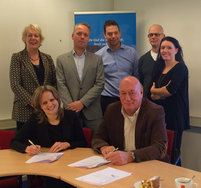 ondertekening overeenkomst Leger des Heils