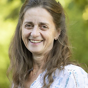 dr. Ruth Overtoom-Corsmit