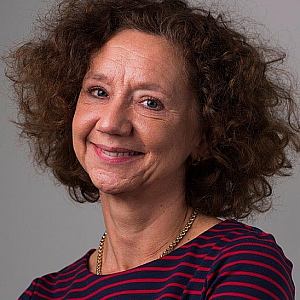 drs. Helga Aalders