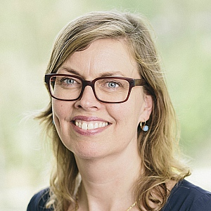 dr. Marije van der Lee