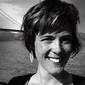 drs. Vera Commandeur