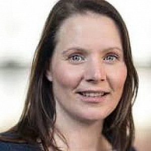 dr. Helen Vossen