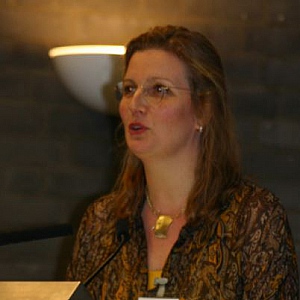 dr. Annemiek van Dijke