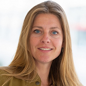 drs. Minke de Boer